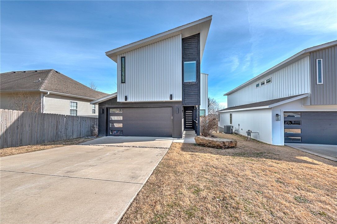 Property Photo:  45 S Happy Hollow Road  AR 72701 