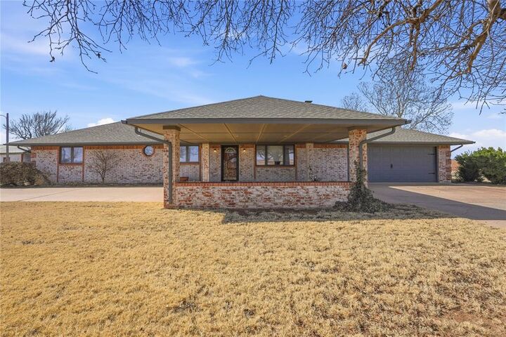 Property Photo: 16069 US Highway 283 Highway OK 73521