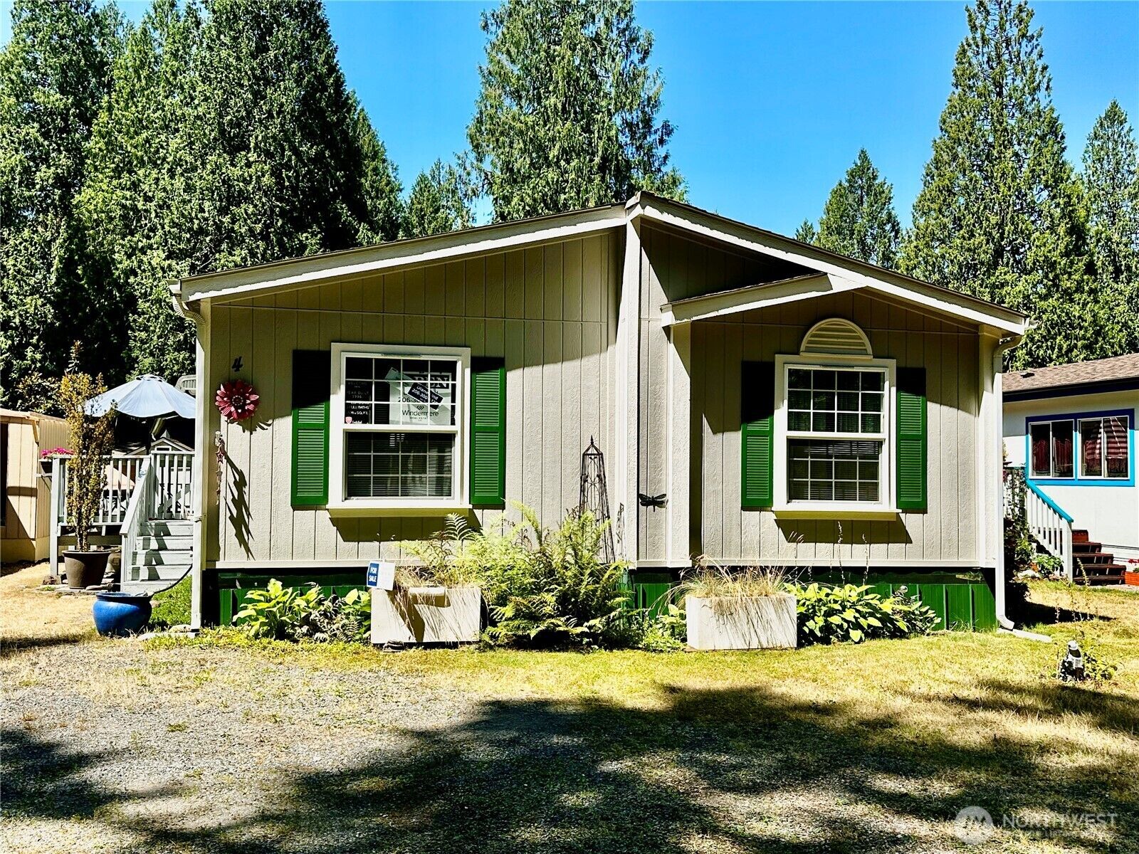 Property Photo: 23800 SE Tiger Mountain Rd WA 98207