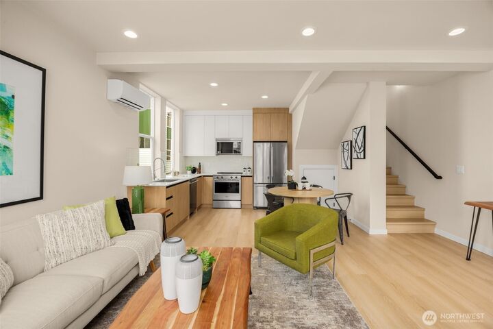 Property Photo: 904 A 28th Avenue S WA 98144