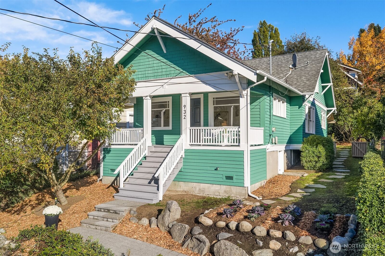 Property Photo: 932 29th Avenue WA 98122