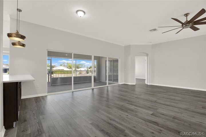 Property Photo: 11013 Torrey Pines Court FL 34667