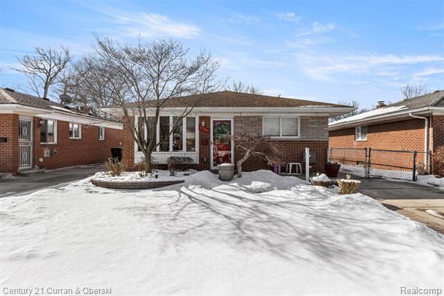 Property Photo:  17061 Cicotte Avenue  MI 48101 