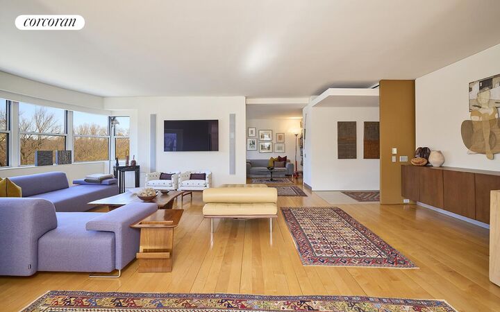 Property Photo:  900 5th Avenue 6A  NY 10021 