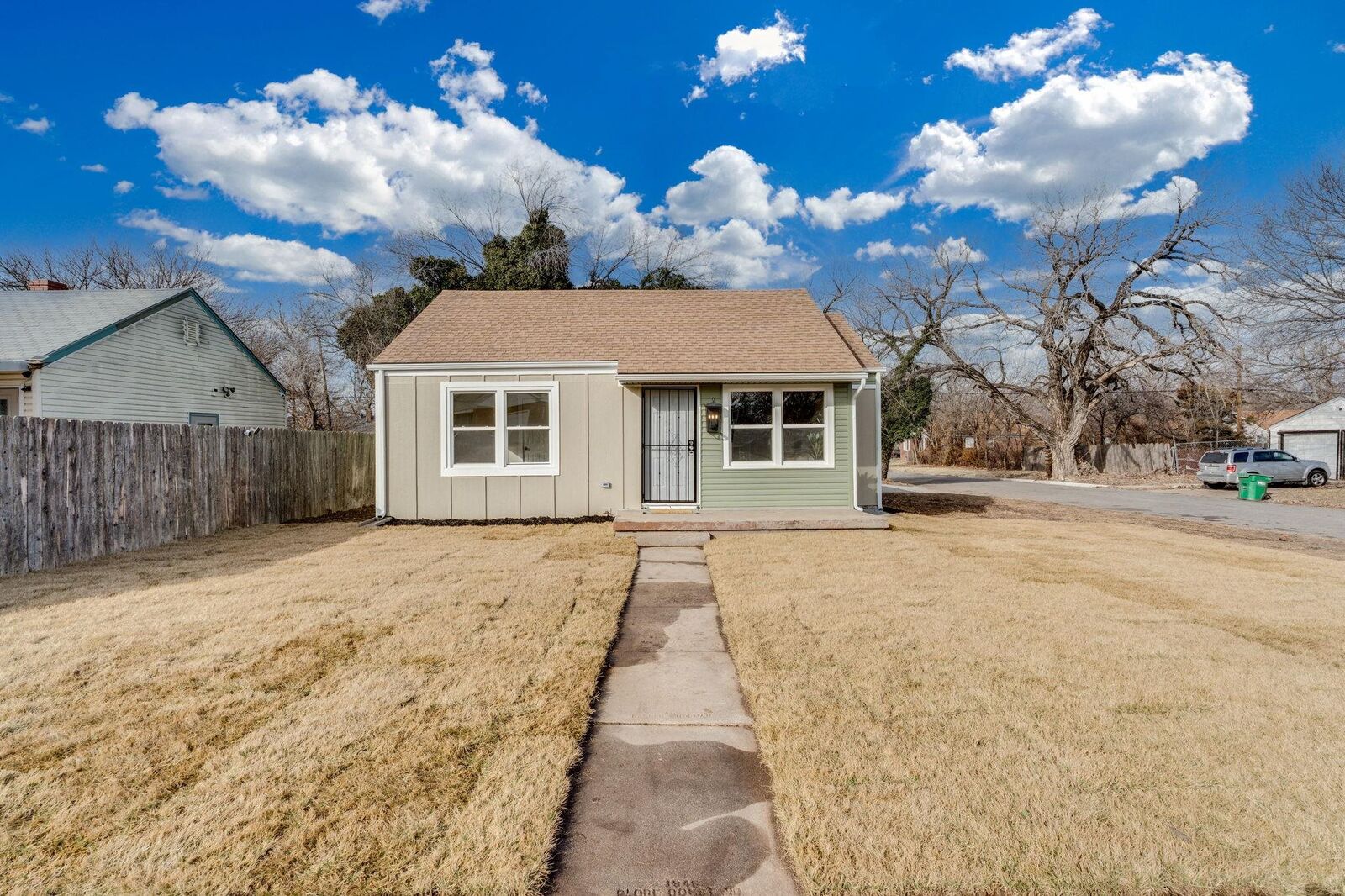 Property Photo: 1259 N Terrace Dr KS 67208