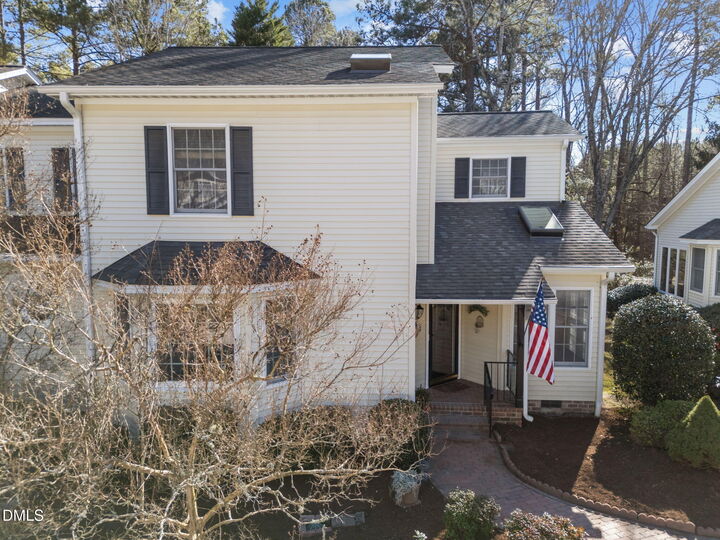 Property Photo: 444 Crossvine Close NC 27312