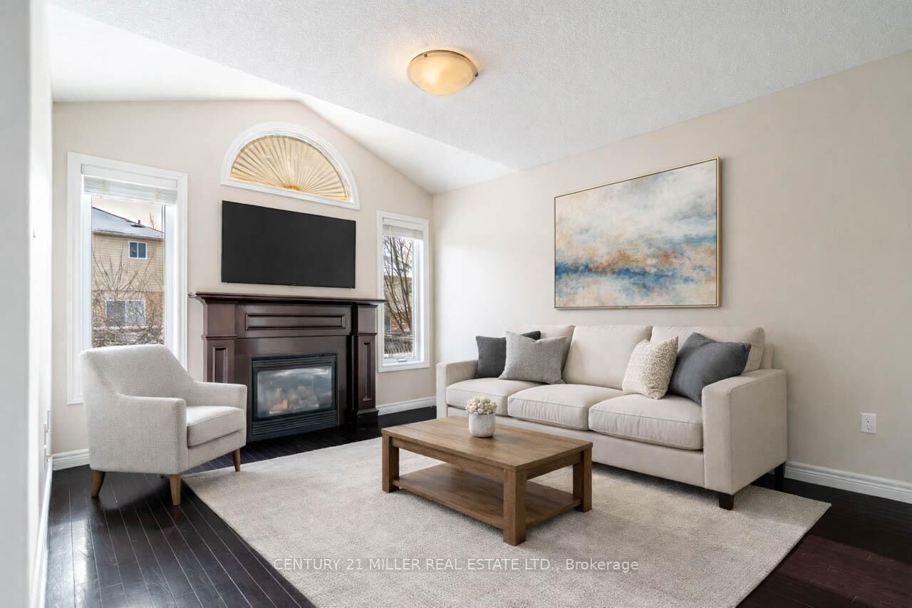 Property Photo:  19 Henderson Drive  ON N1E 0A1 