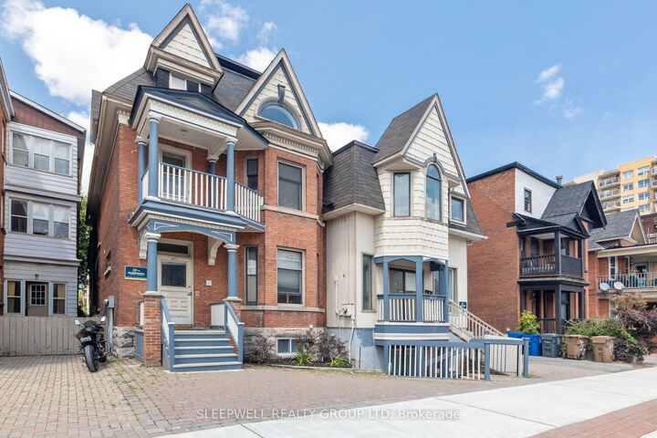 Property Photo: 455-457 Somerset Street W ON K1R 5J7