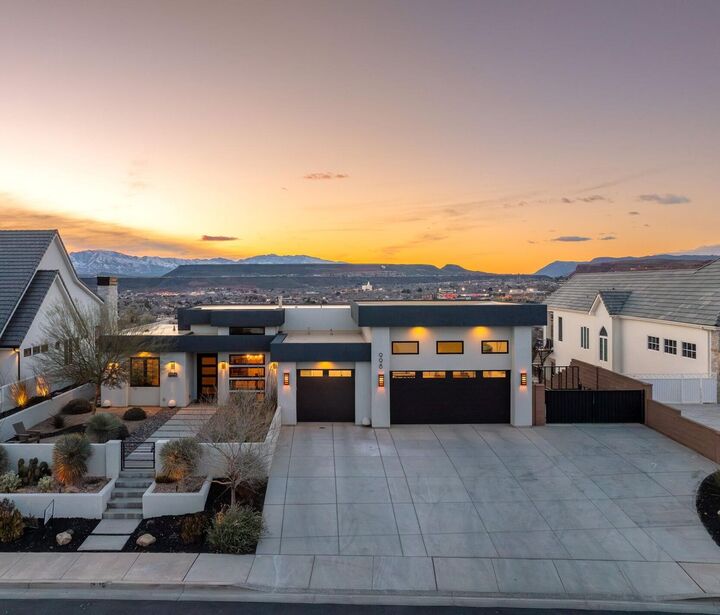 Property Photo: 998 S Willow Breeze UT 84790