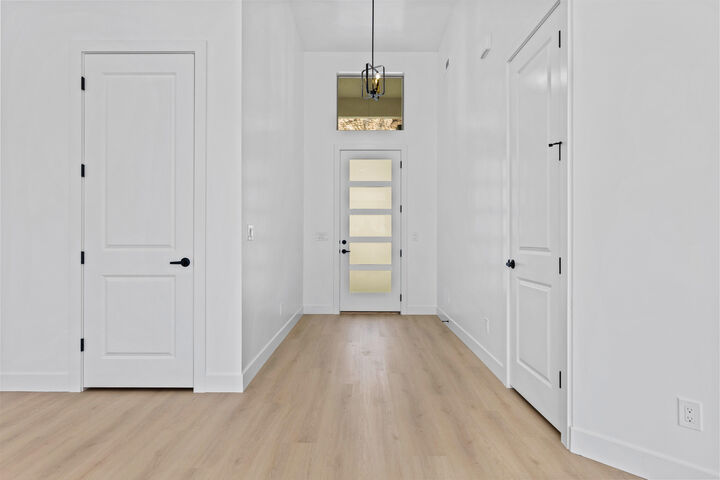 Property Photo: 403 N 200 E UT 84745