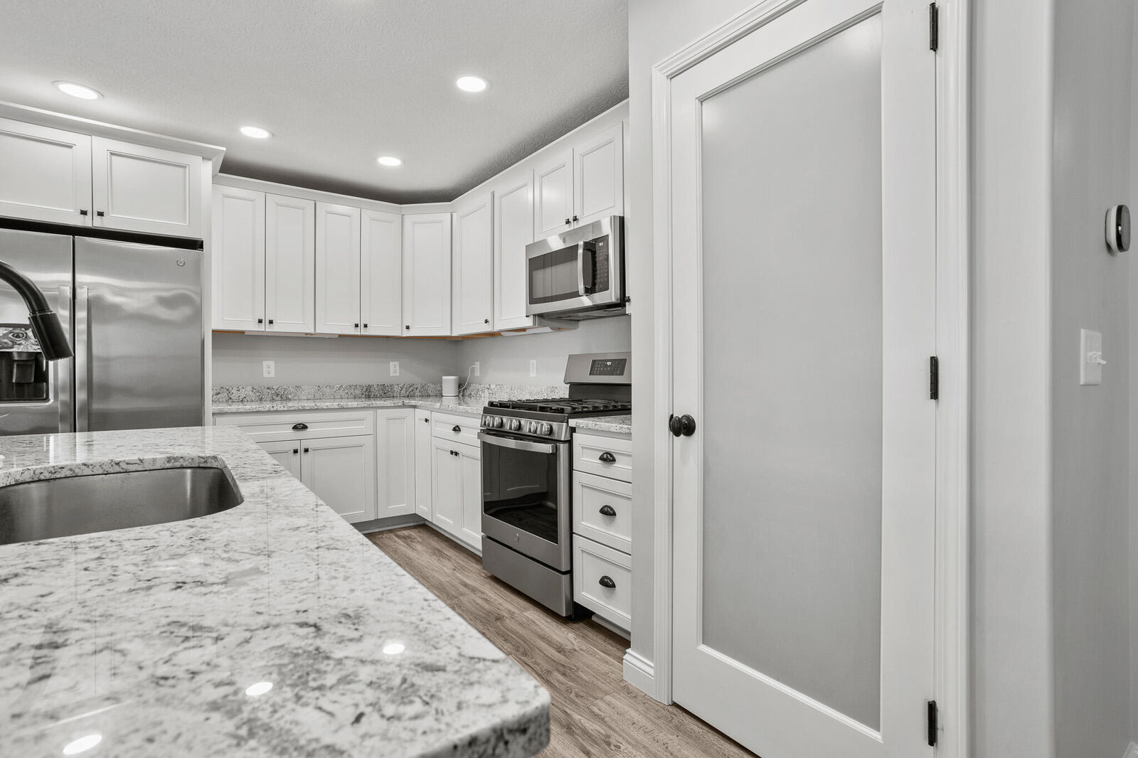 Property Photo: 2706 Executive Drive OH 45373