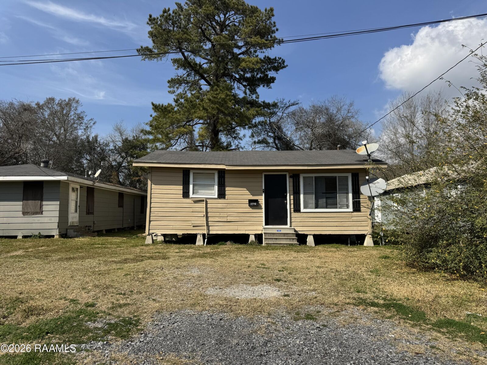 Property Photo:  1720 W 9th Street  LA 70526 