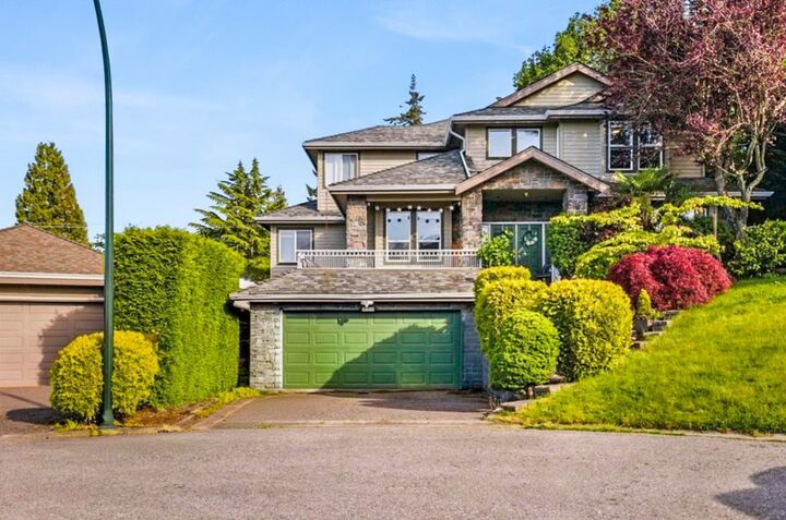 330 Rosehill Wynd — photo 1