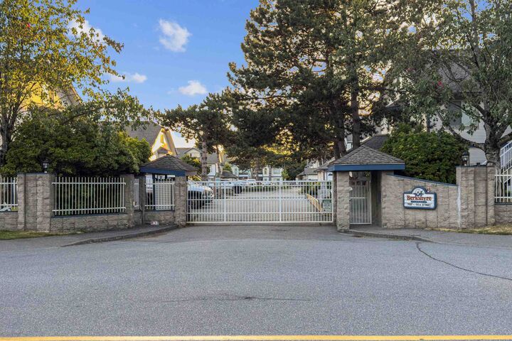 7837 120A Street 113 — photo 1