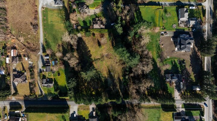 Property Photo: 25537 130 Avenue BC V4R 1C9