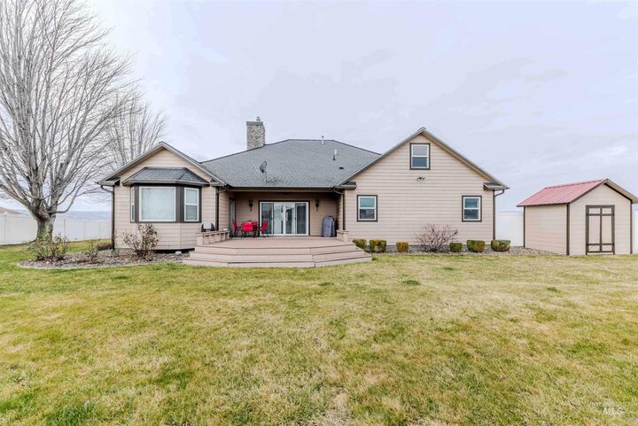 Property Photo:  2029 Marilyn Way  WA 99403 