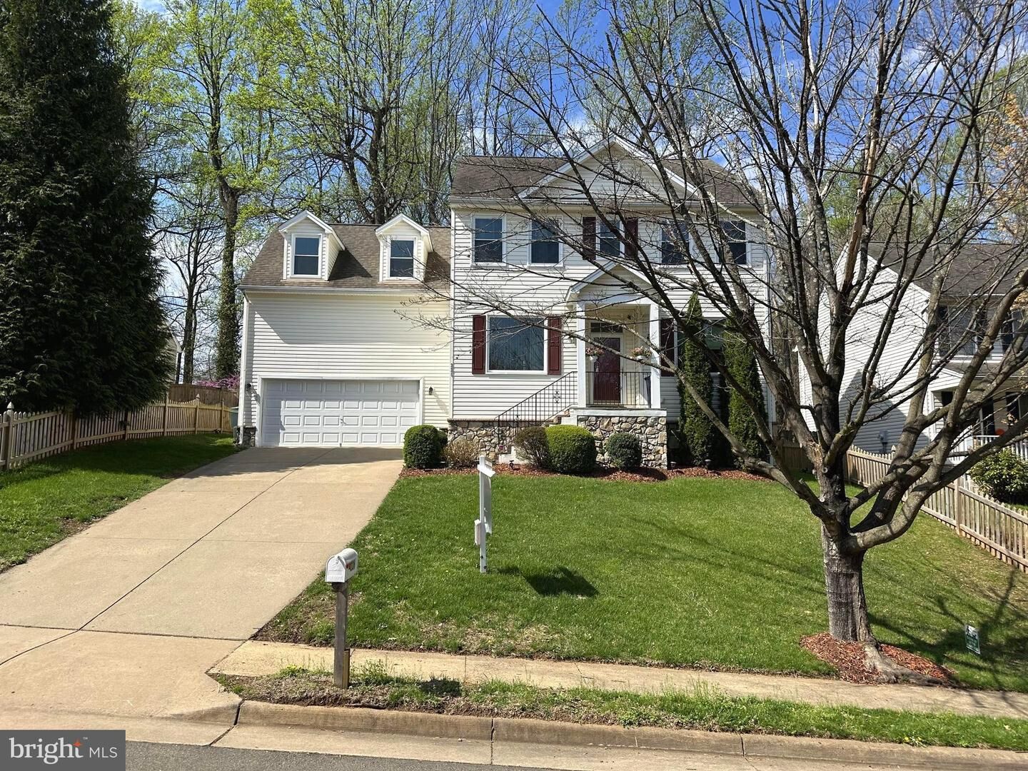 Property Photo:  226 Breezewood Drive  VA 20186 