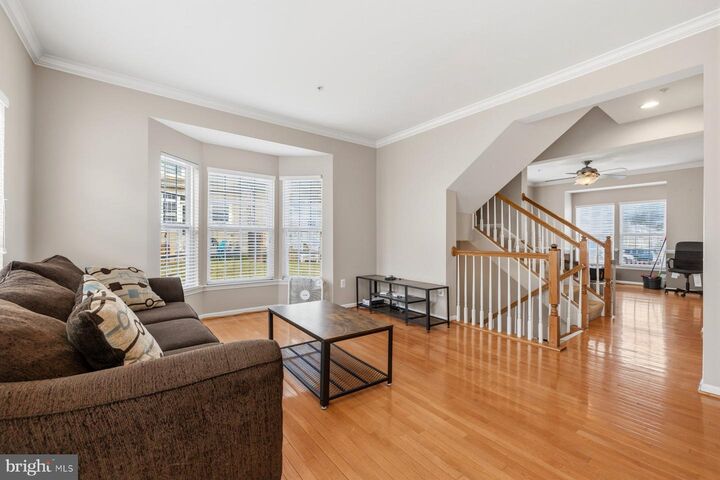 Property Photo: 1726 Sunningdale Lane MD 21076