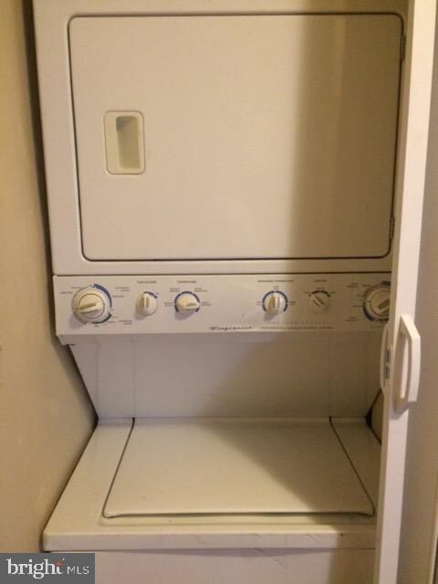 Property Photo:  16649 Geddy Court A  VA 22191 