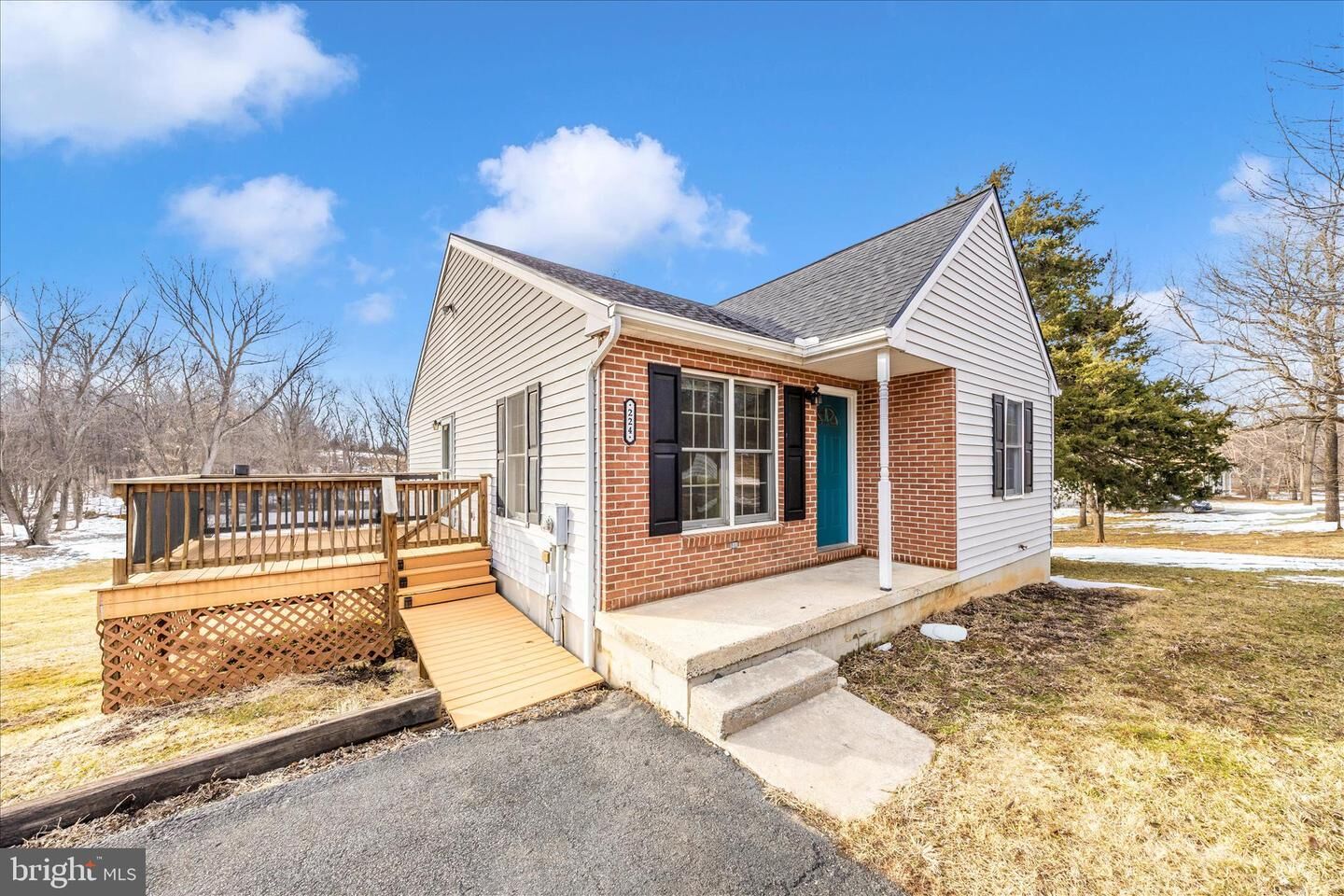 Property Photo:  224 Spring Warbler Way  WV 25443 