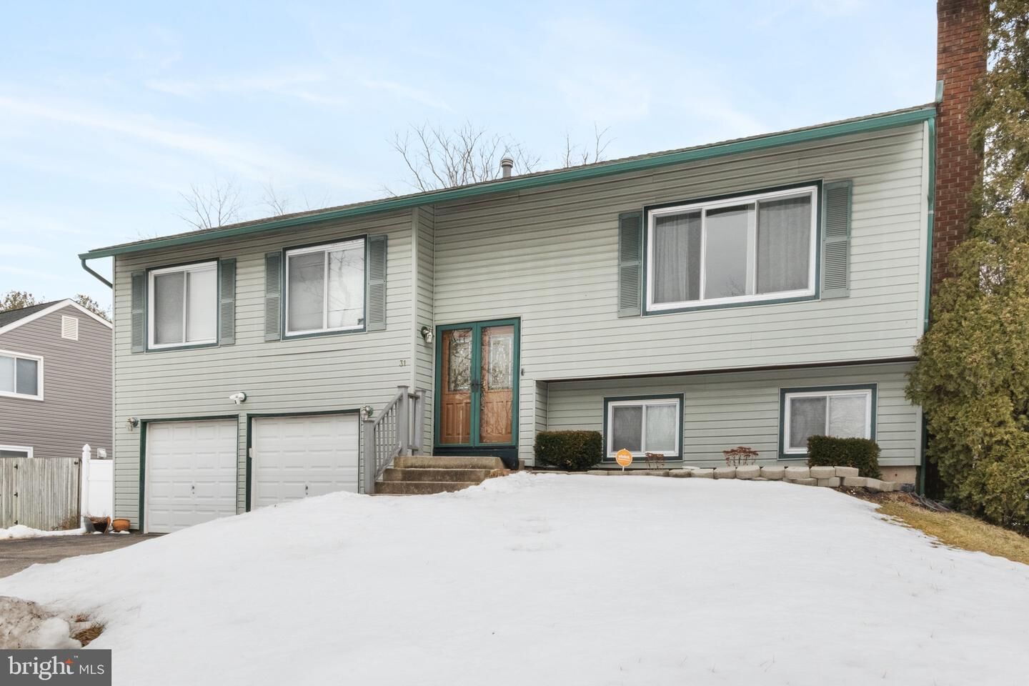 Property Photo:  31 Pershing Lane  NJ 08081 