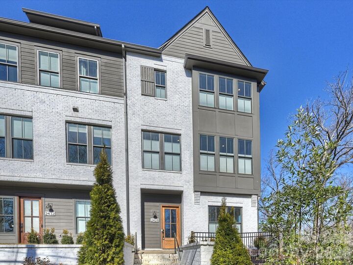 Property Photo:  2428 Runnymede Lane  NC 28209 