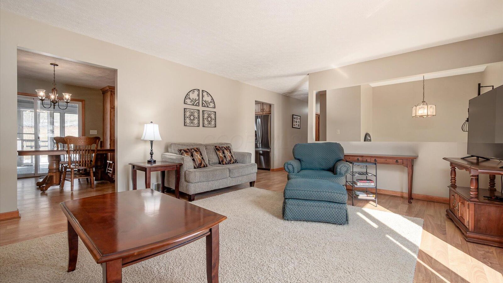 Property Photo: 125 Persimmon NE Drive OH 43055