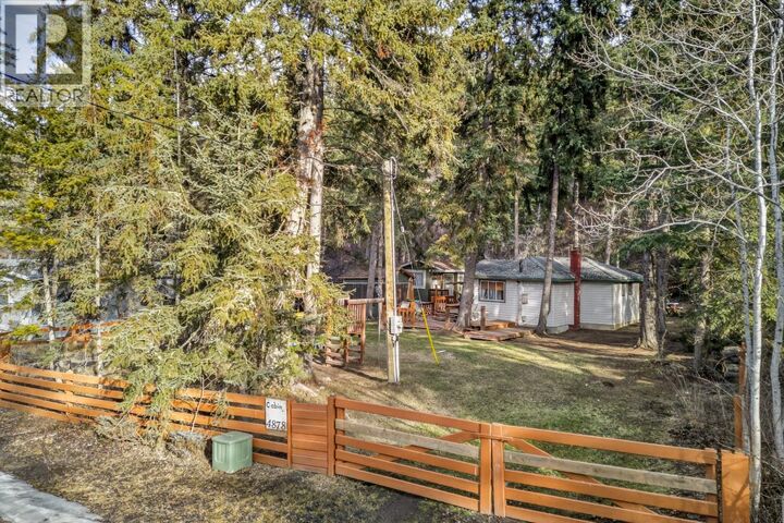 Property Photo: 4878 Ogilvey Avenue BC V0B 1L1