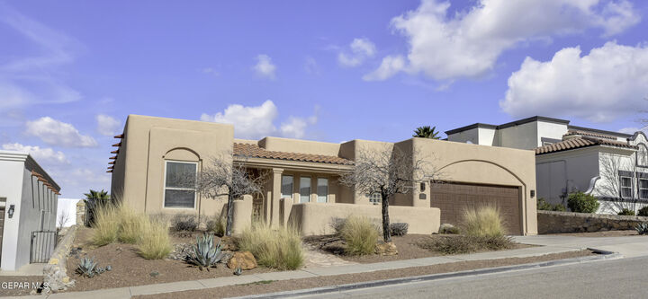 Property Photo:  6247 Franklin Eagle Court  TX 79912 