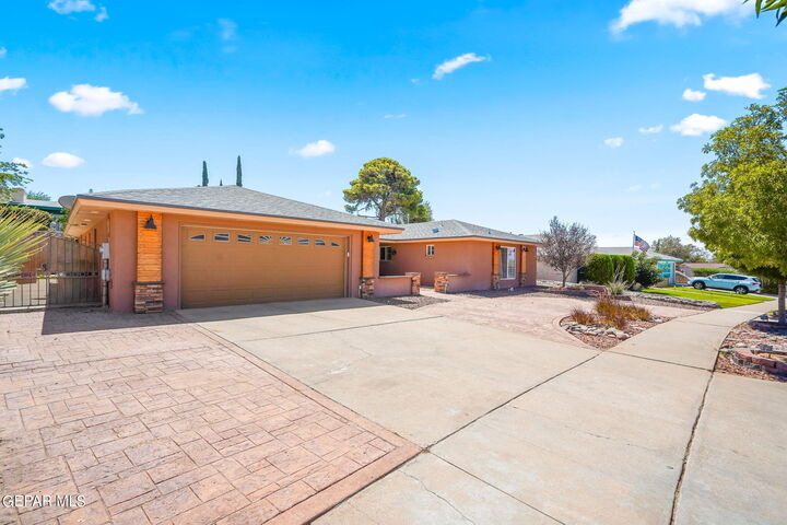 Property Photo:  6504 La Cadena Drive  TX 79912 