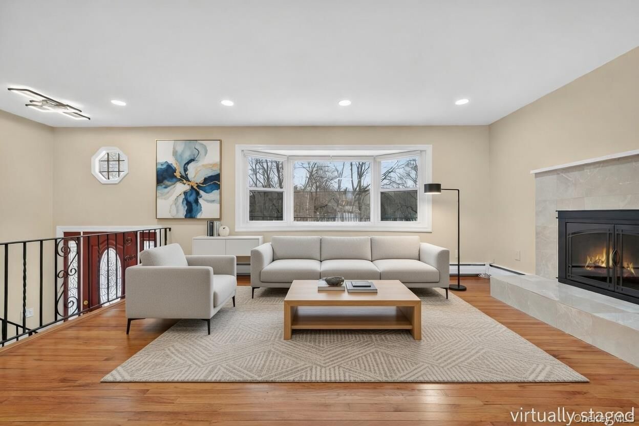 Property Photo:  193 Kings Highway  NY 10920 