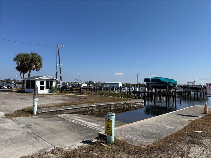 Property Photo:  9 Ponce De Leon Street  FL 34208 