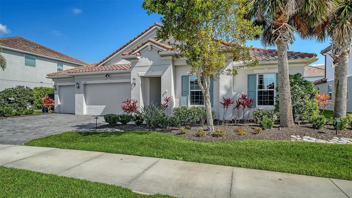 Property Photo: 7300 Great Egret Boulevard FL 34241