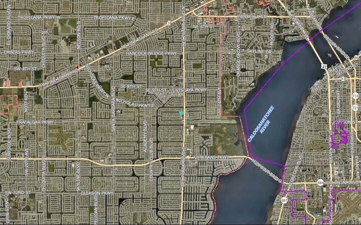 Property Photo:  1459 SE 14th Street  FL 33990 