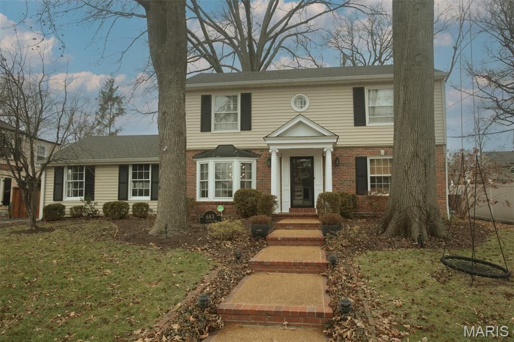 Property Photo:  683 Hawbrook Avenue  MO 63122 