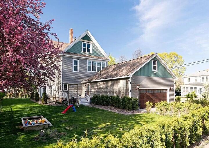 Property Photo:  928 King St  WI 54601 