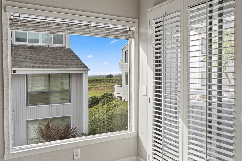 Property Photo:  19 Odyssey Court  CA 92663 