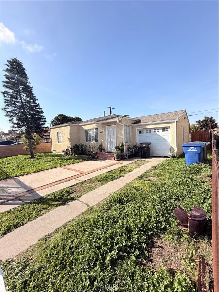 Property Photo: 14513 S Loness CA 90220