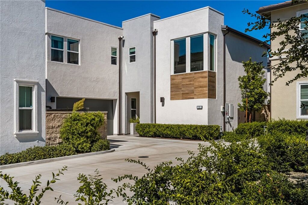 Property Photo:  211 Brackens  CA 92630 