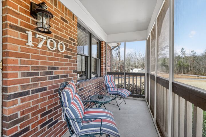 Property Photo: 1700 Harton Blvd TN 37388