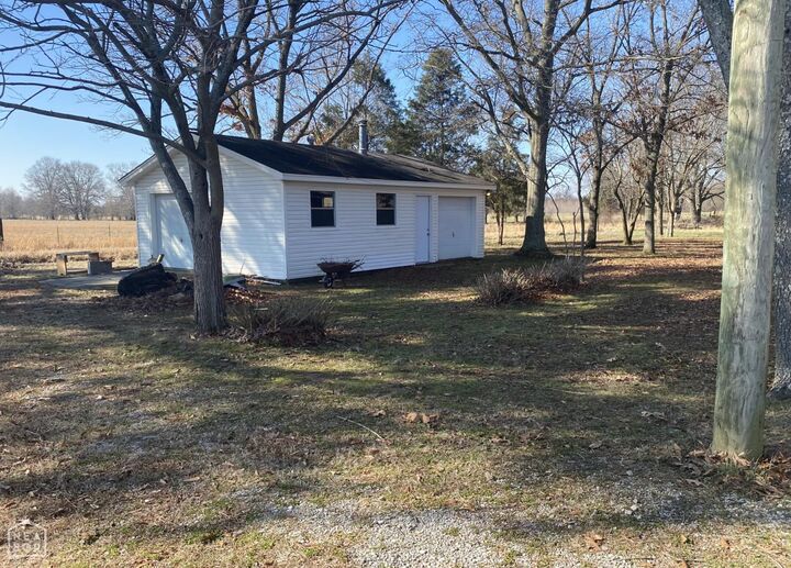 Property Photo:  2001 Arrowhead Farm Road  AR 72401 