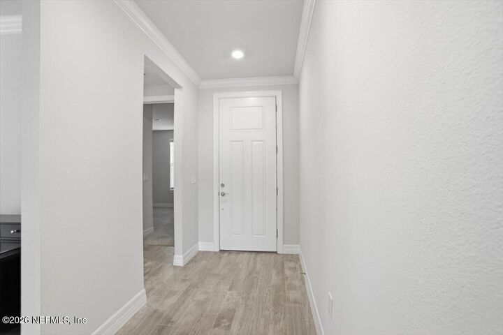 Property Photo:  10909 Town View Drive  FL 32256 