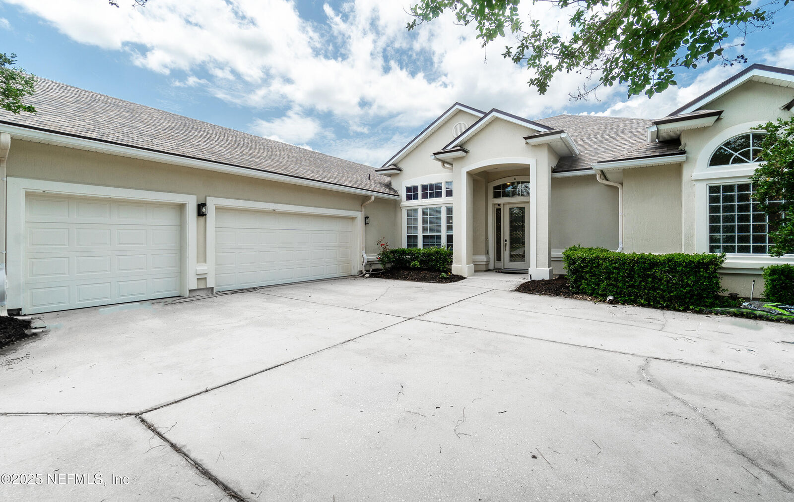 Property Photo:  1847 S Landguard Road  FL 32092 