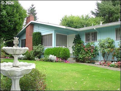 Property Photo: 770 NE 91st Ave OR 97220