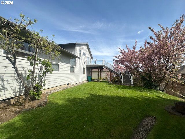 Property Photo:  3103 NE 143rd St  WA 98686 