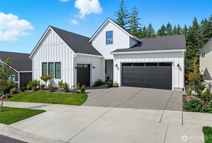 Property Photo: 3157 N 50th Avenue WA 98607