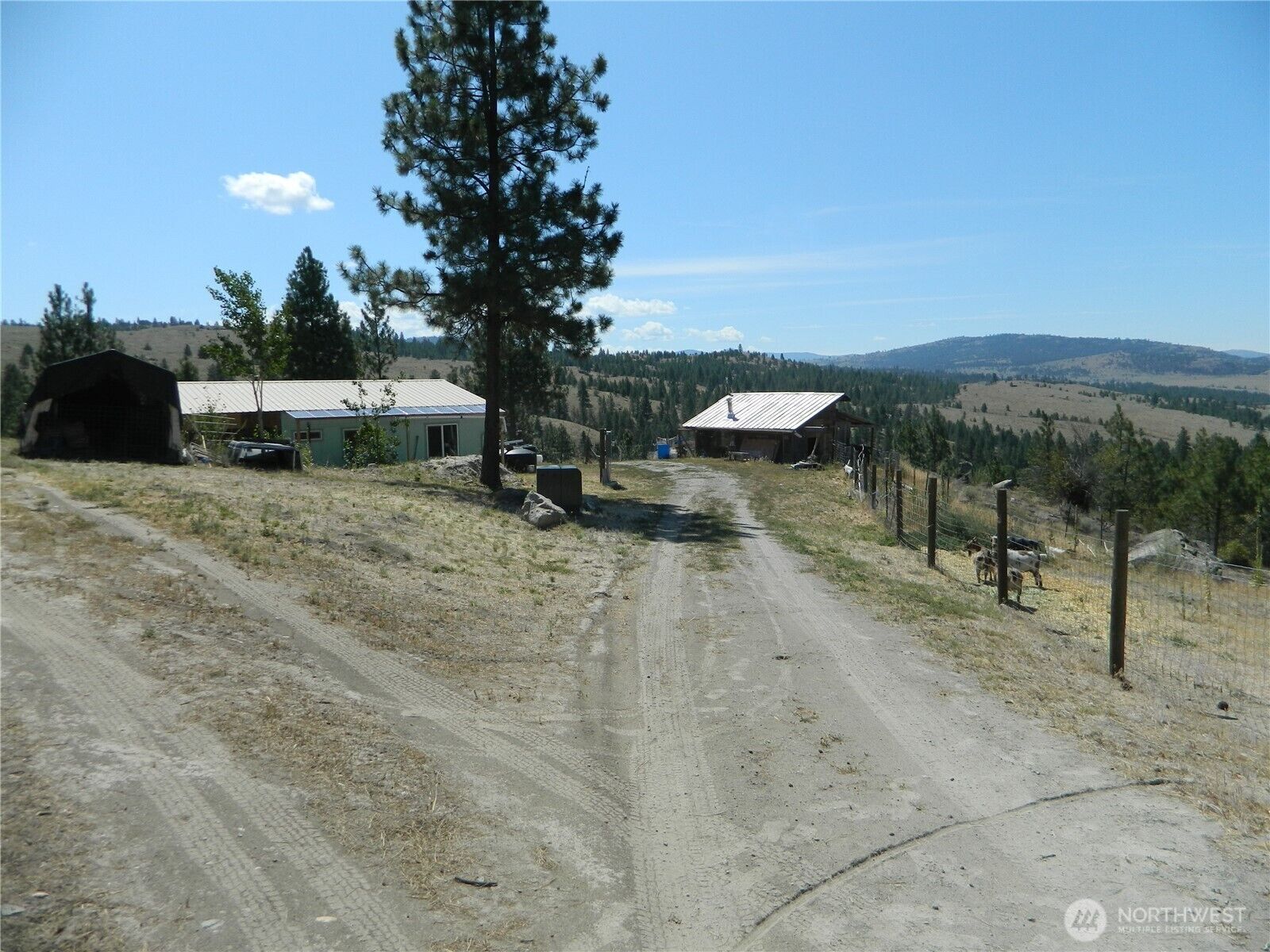 Property Photo:  198 B  Antwyne Lane  WA 98855 