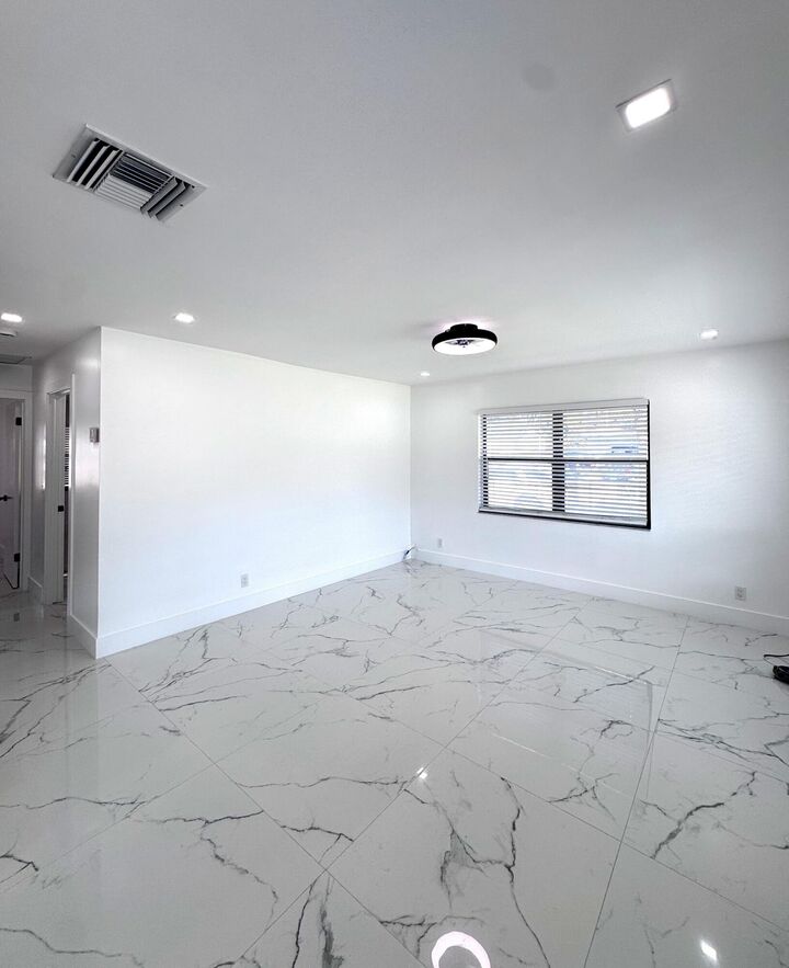 Property Photo: 835 Andrew Redding Road 1 FL 33462