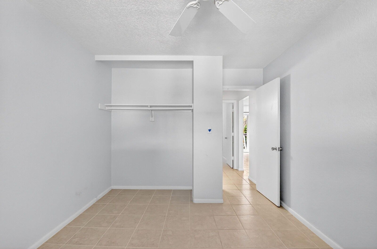 Property Photo:  510 Lake Shore Drive 35  FL 33403 
