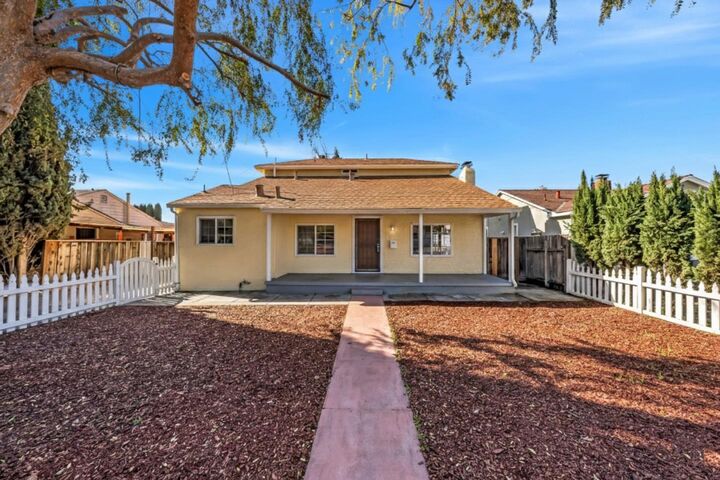 Property Photo:  73 Alexander Court  CA 95116 